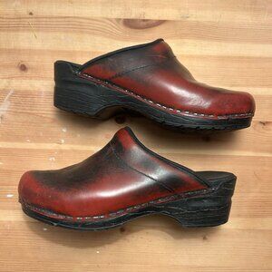Sanita Bordeaux Clogs / Mules Size 36